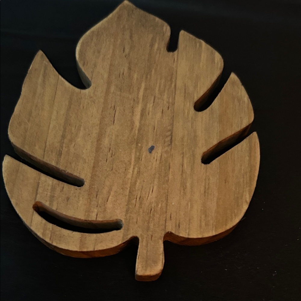 Wooden Leaf Coasters Set Koa wood. Hand carved in Hawaii - Picture 7 of 9